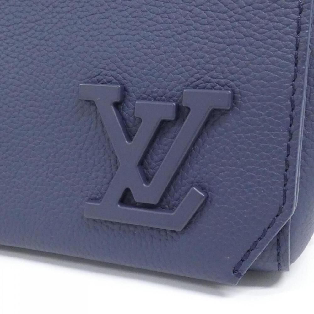 Louis Vuitton Messenger