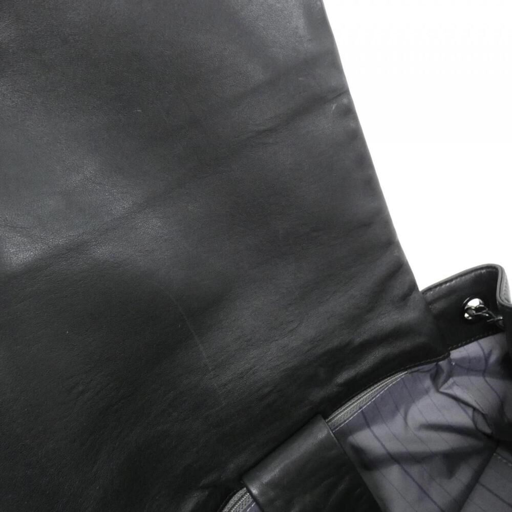 Chanel Shoulder Bag