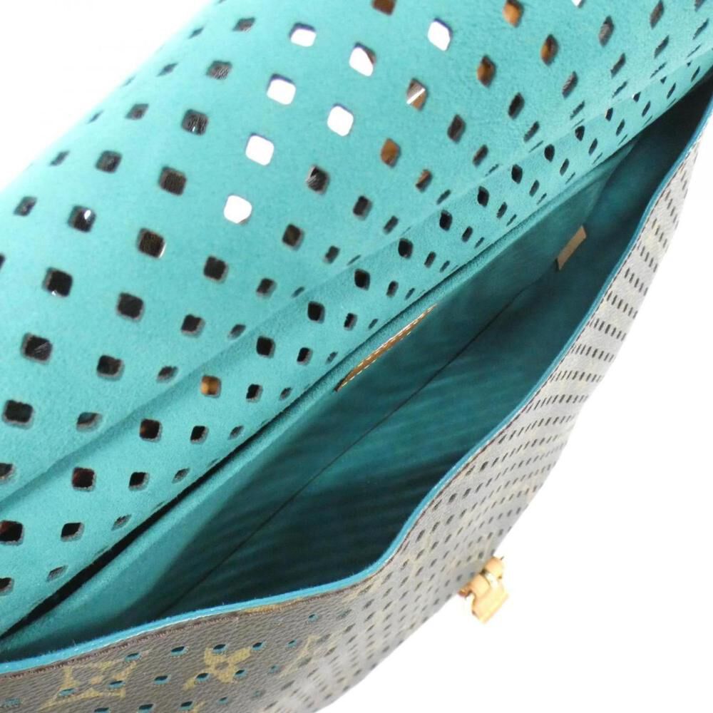 Louis Vuitton Saumur