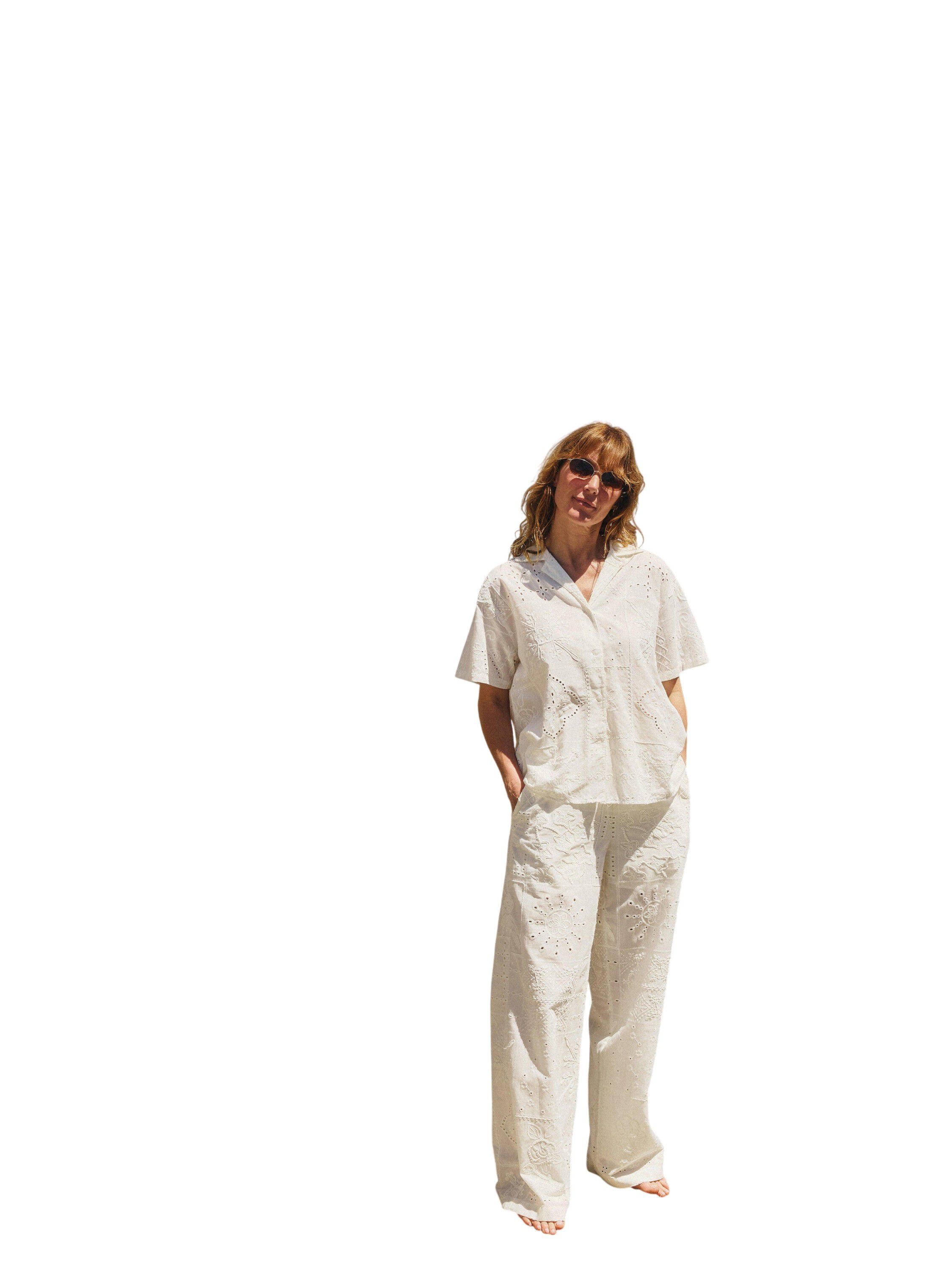 Wide-leg trousers in a lightweight