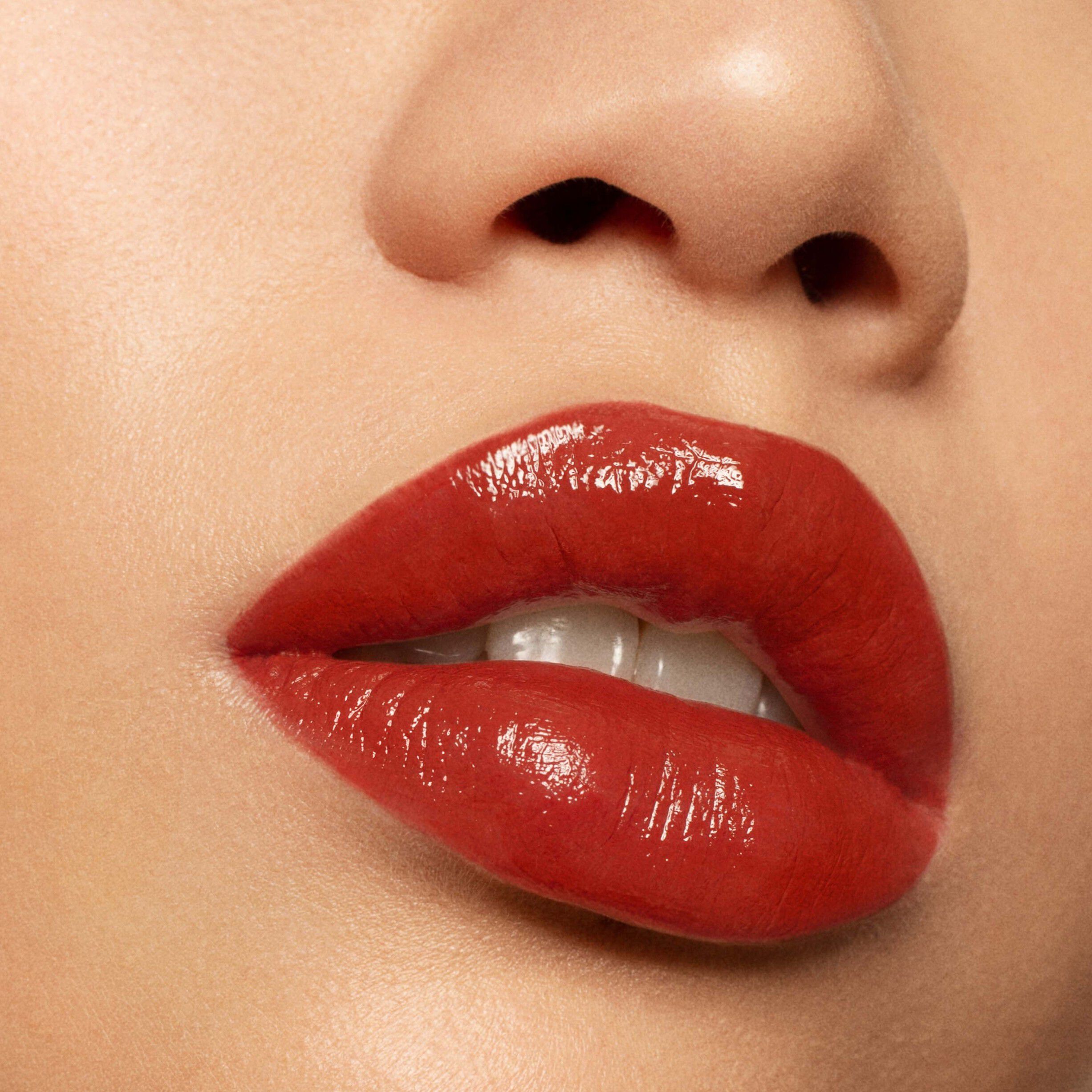 Liquid Lipstick Vinyl