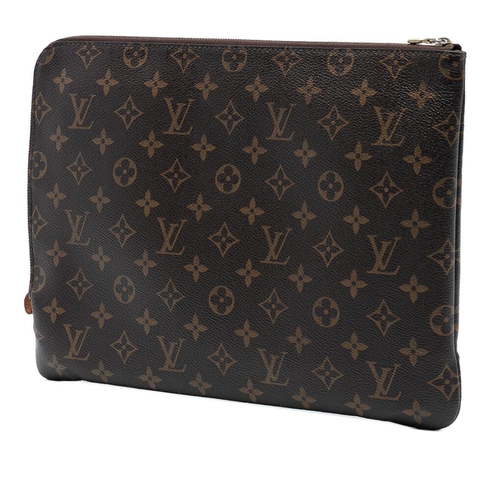 Louis Vuitton Clutch