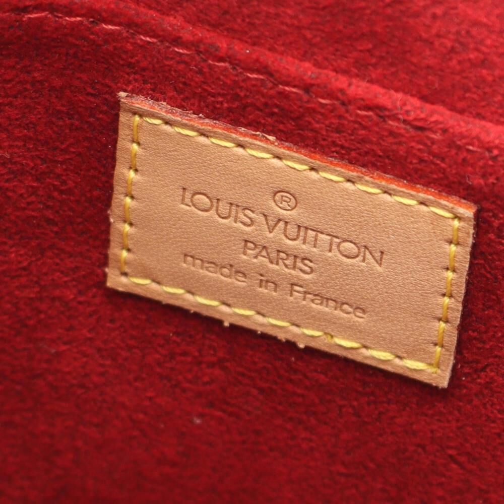 Louis Vuitton Shoulder Bags