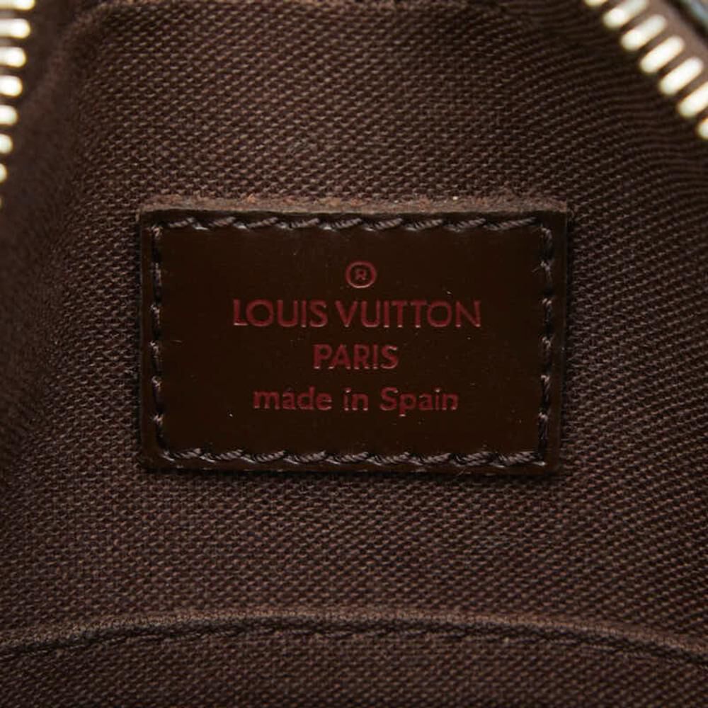 Louis Vuitton Crossbody Bag