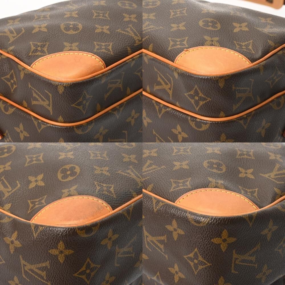 Louis Vuitton Shoulder Bags