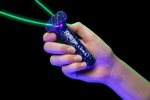 ZIPSTRING. luma