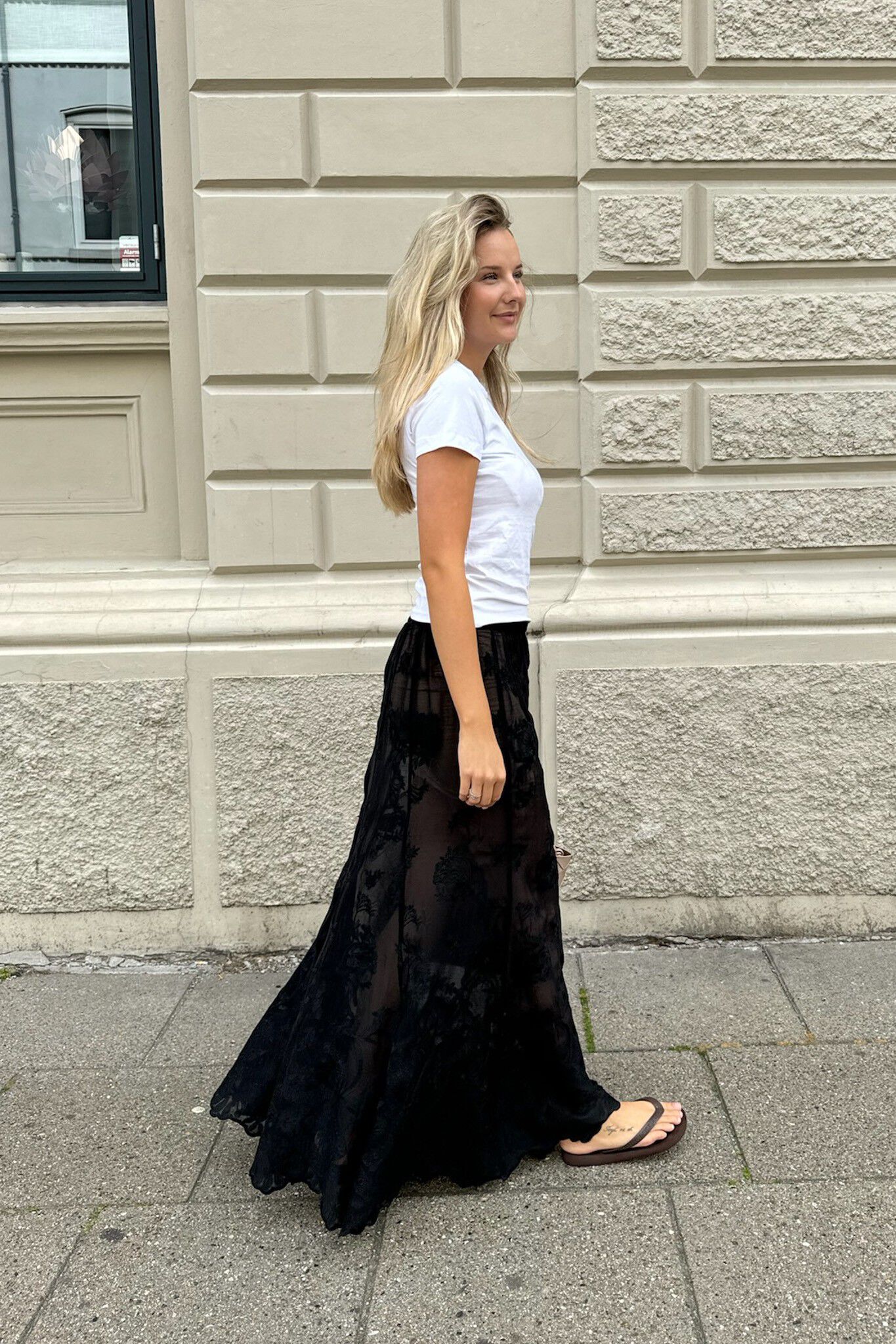 EllinorIC Lace Maxi Skirt