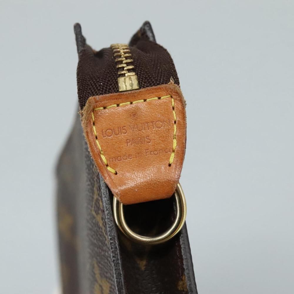 Louis Vuitton Pouch