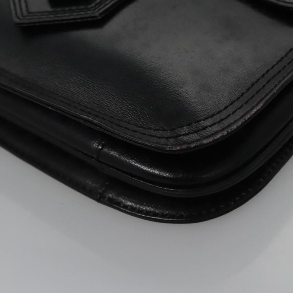 Yves Saint Laurent Shoulder Bag