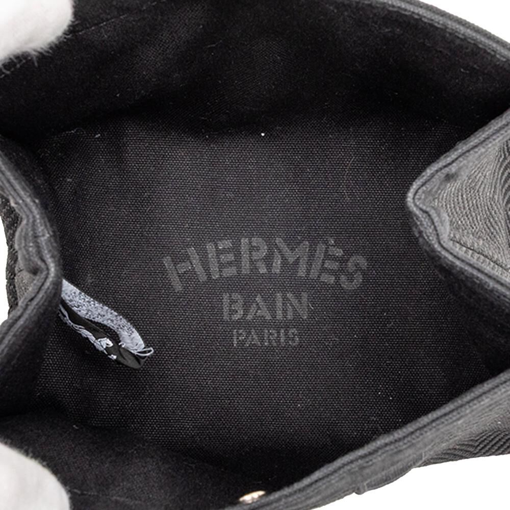 Herm&egrave;s Pouch