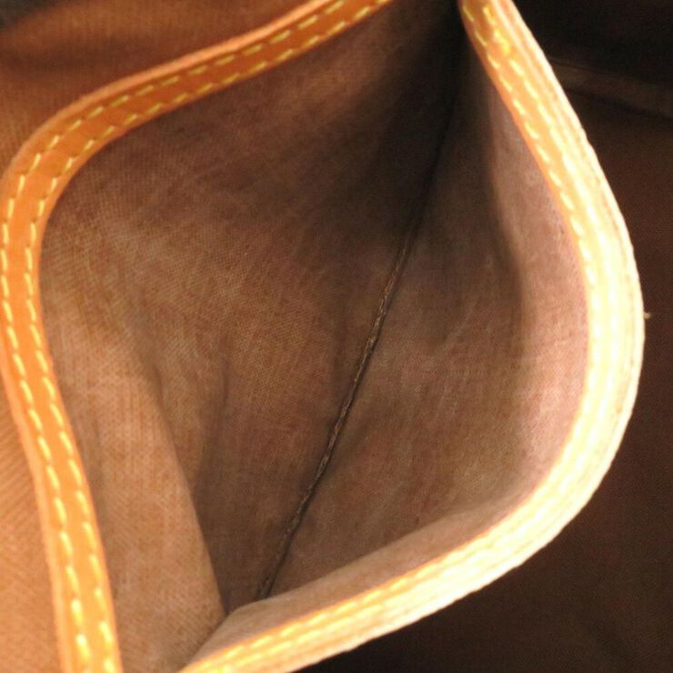 Louis Vuitton Speedy