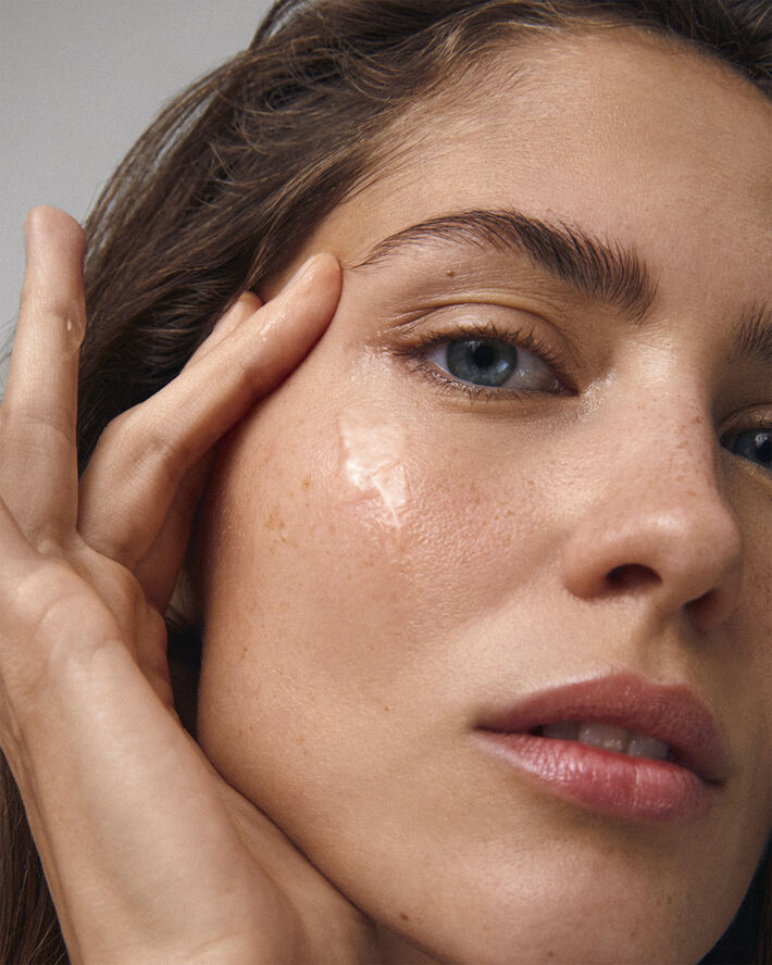 Facial Serum, Repairing & Hydrating 30 ml