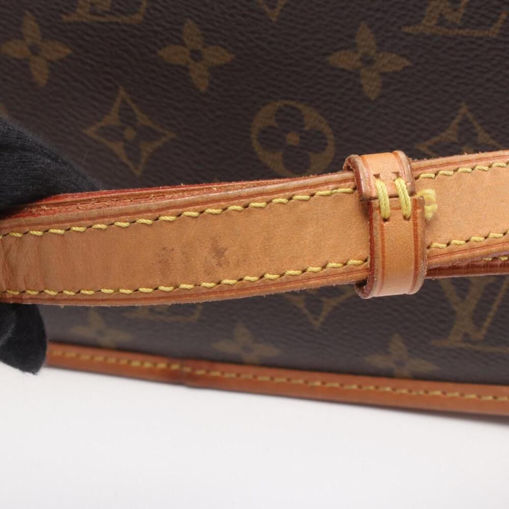 Louis Vuitton Sologne