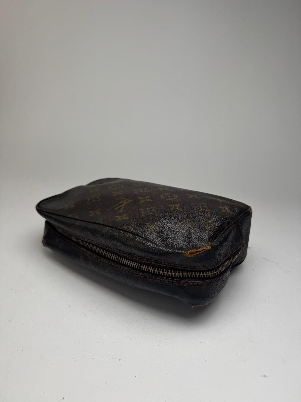 Louis Vuitton Clutch