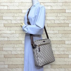 Gucci Messenger Bag