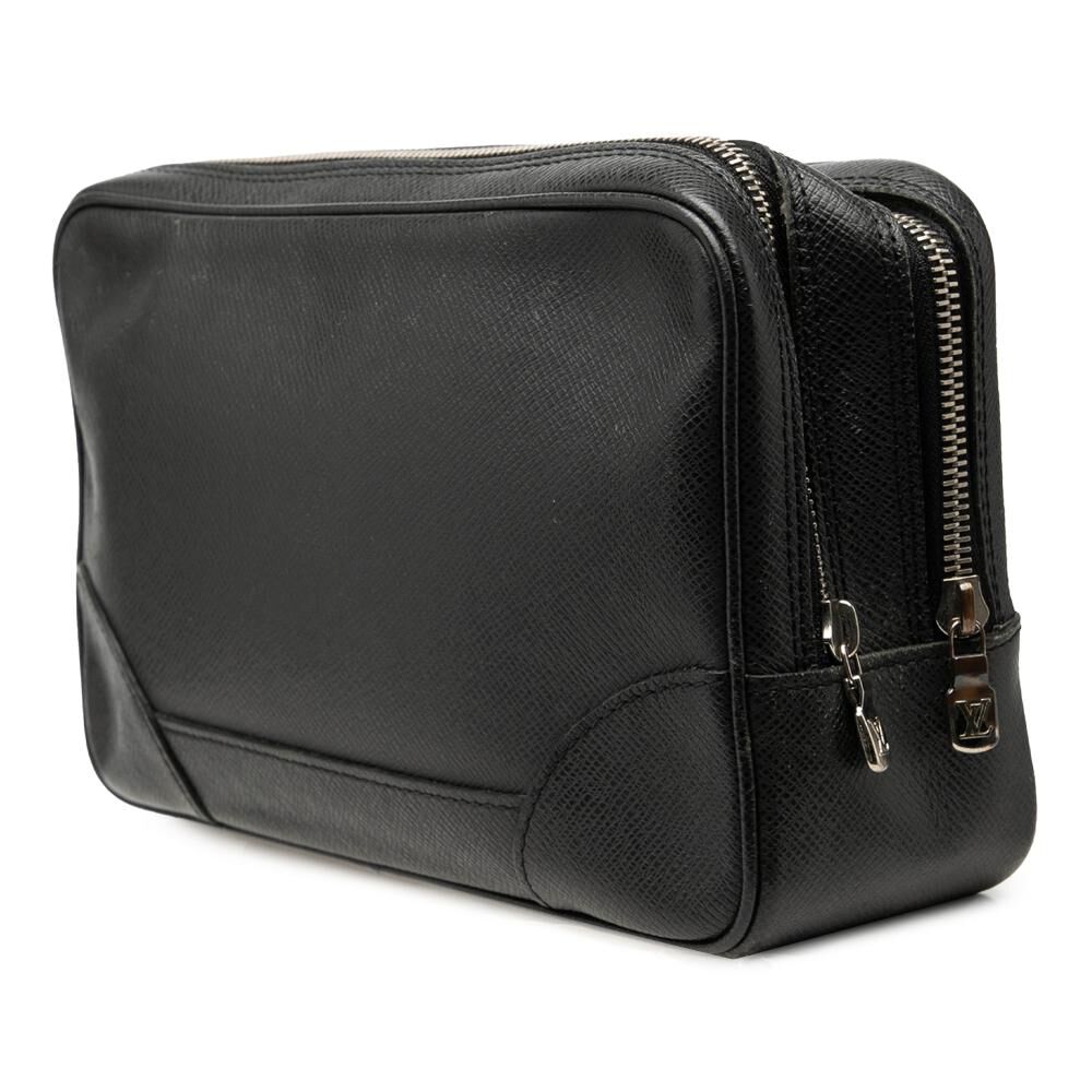 Louis Vuitton Clutch