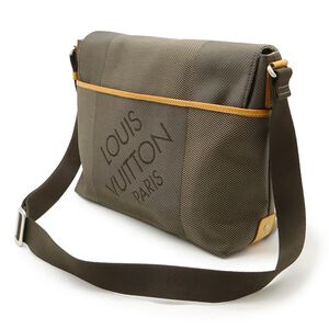 Louis Vuitton Shoulder Bags