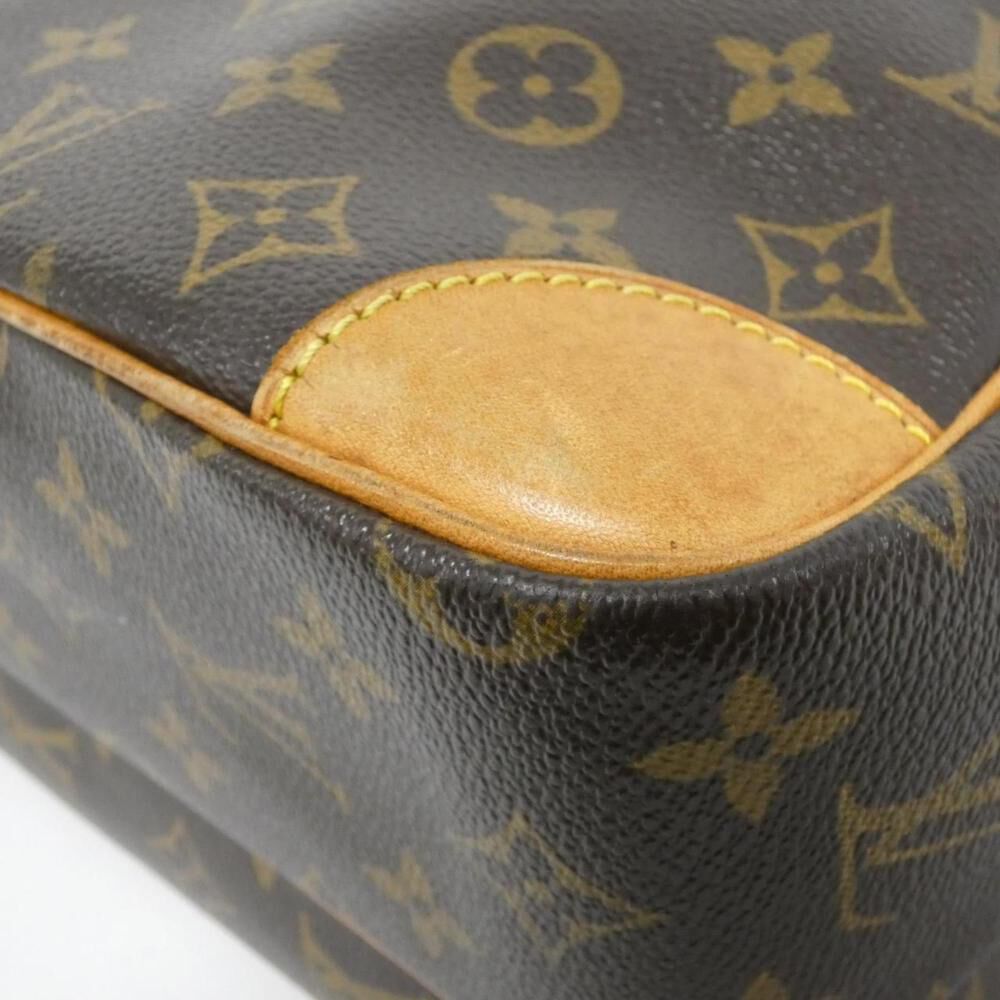 Louis Vuitton Nile