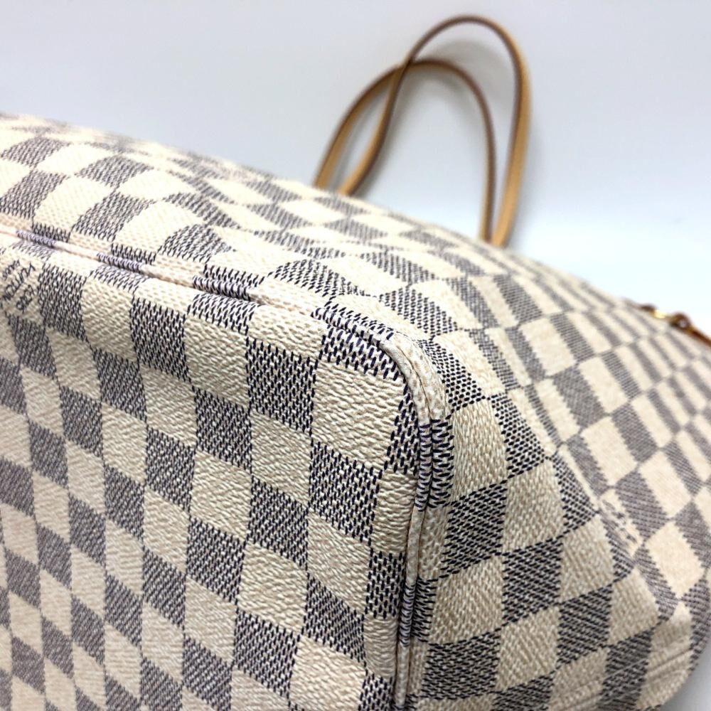Louis Vuitton Neverfull