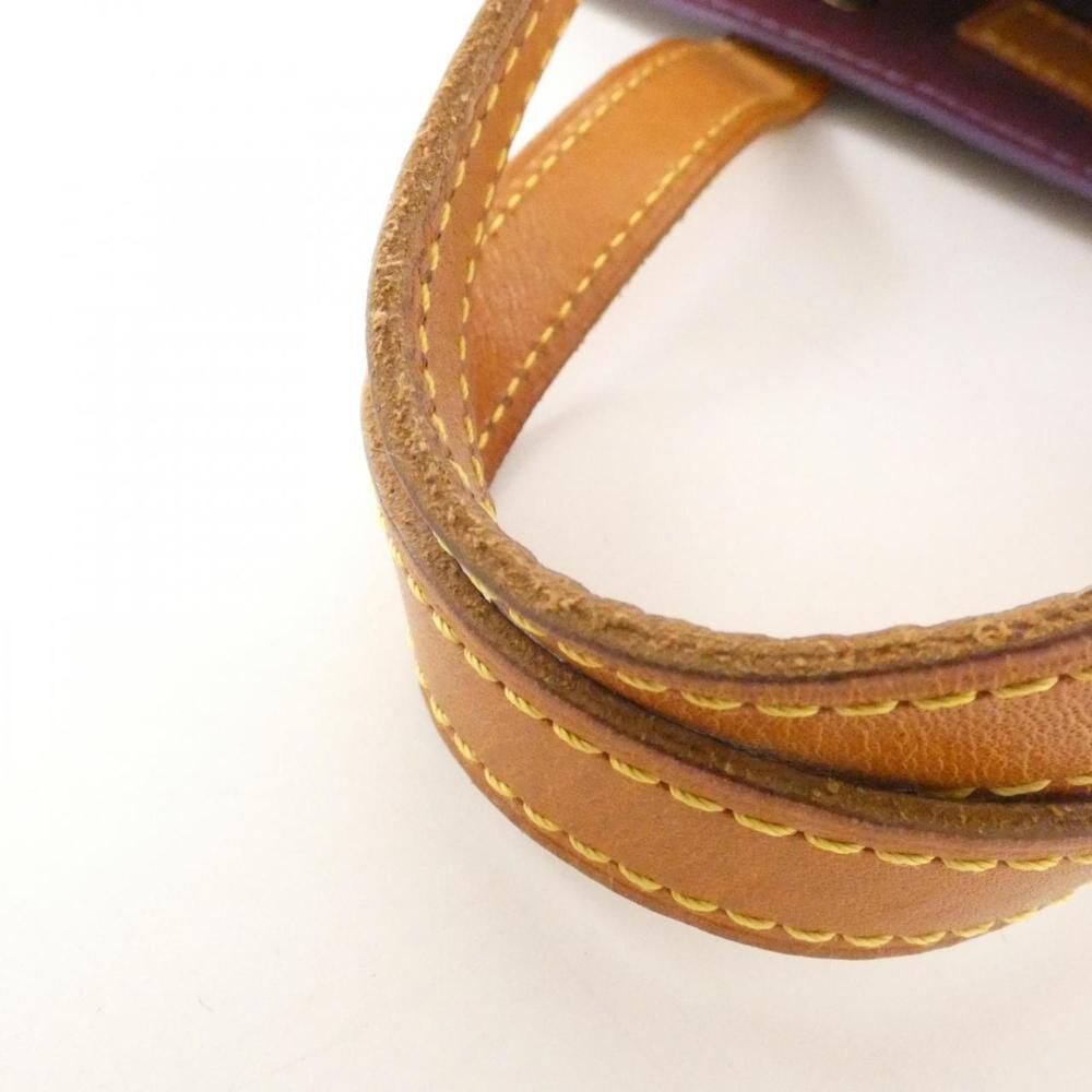 Louis Vuitton Reade