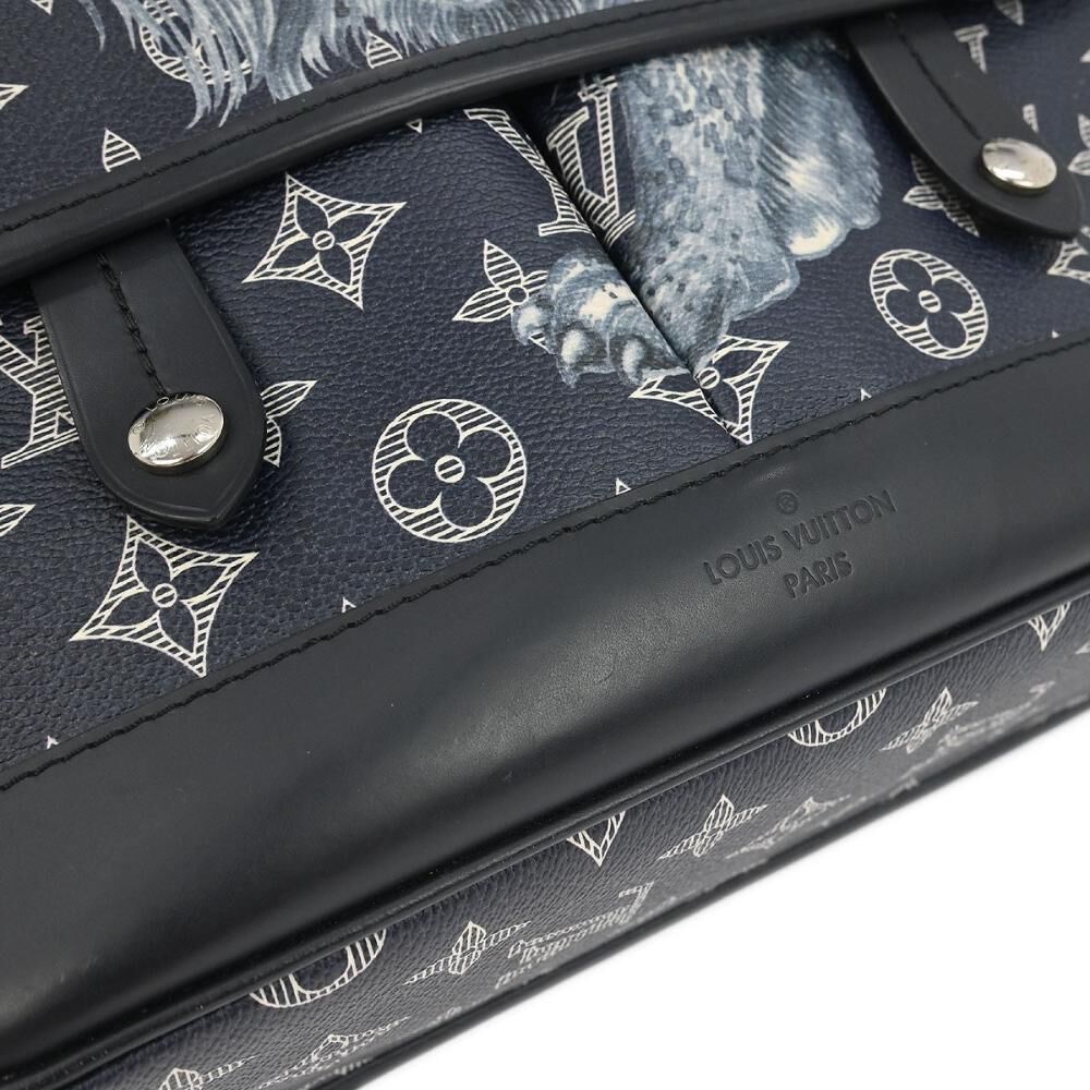 Louis Vuitton Messenger