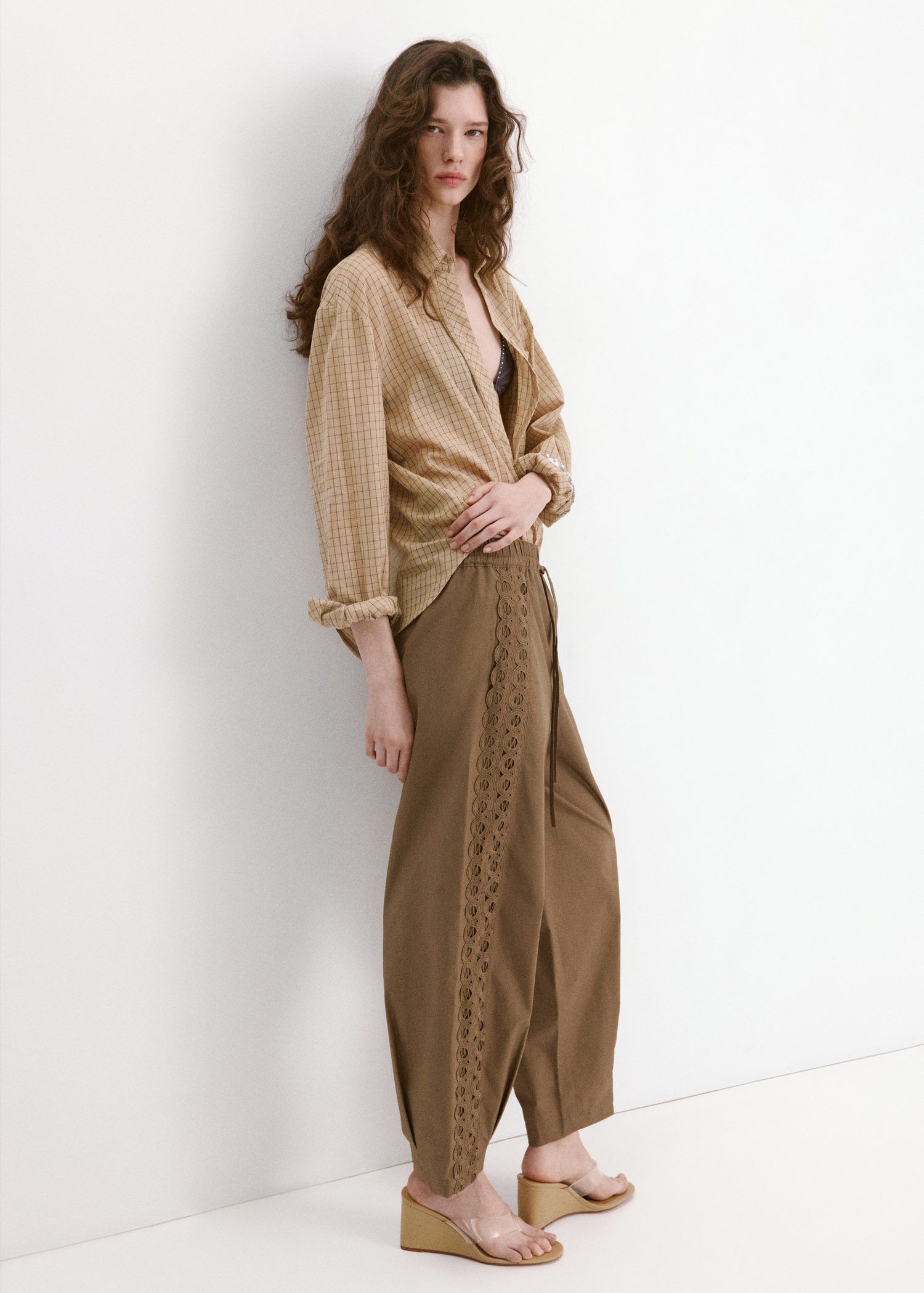 100% cotton trousers with embroider