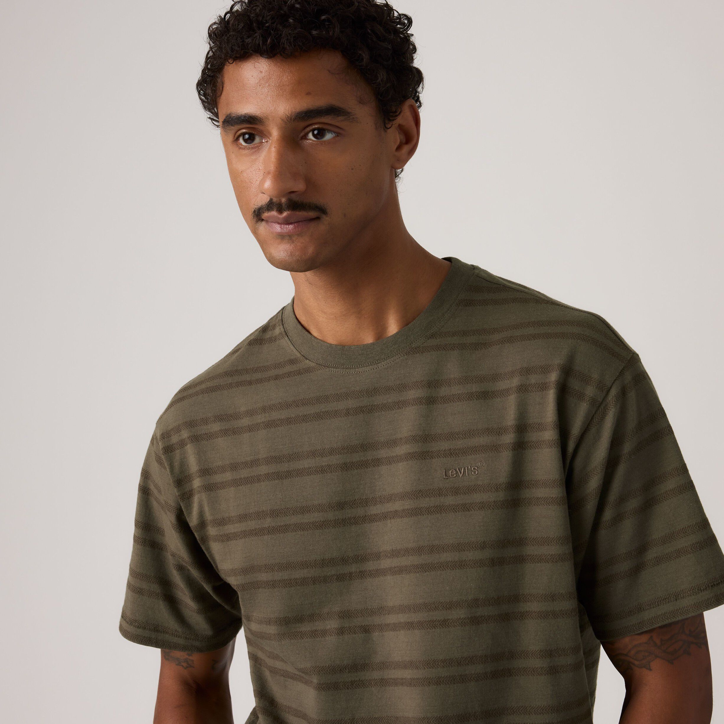 RED TAB VINTAGE TEE GRADY CHEV