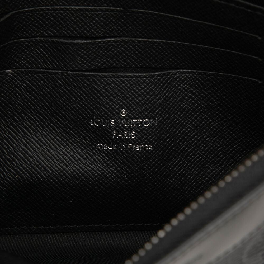 Louis Vuitton Pouch