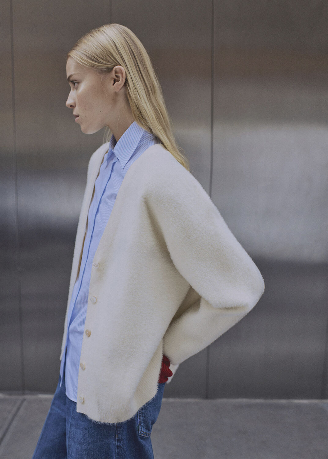 Soft finished cardigan