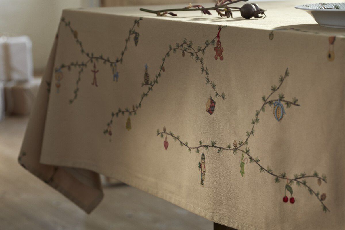 Hammersh&oslash;i Christmas Dug 150x320 cm sand