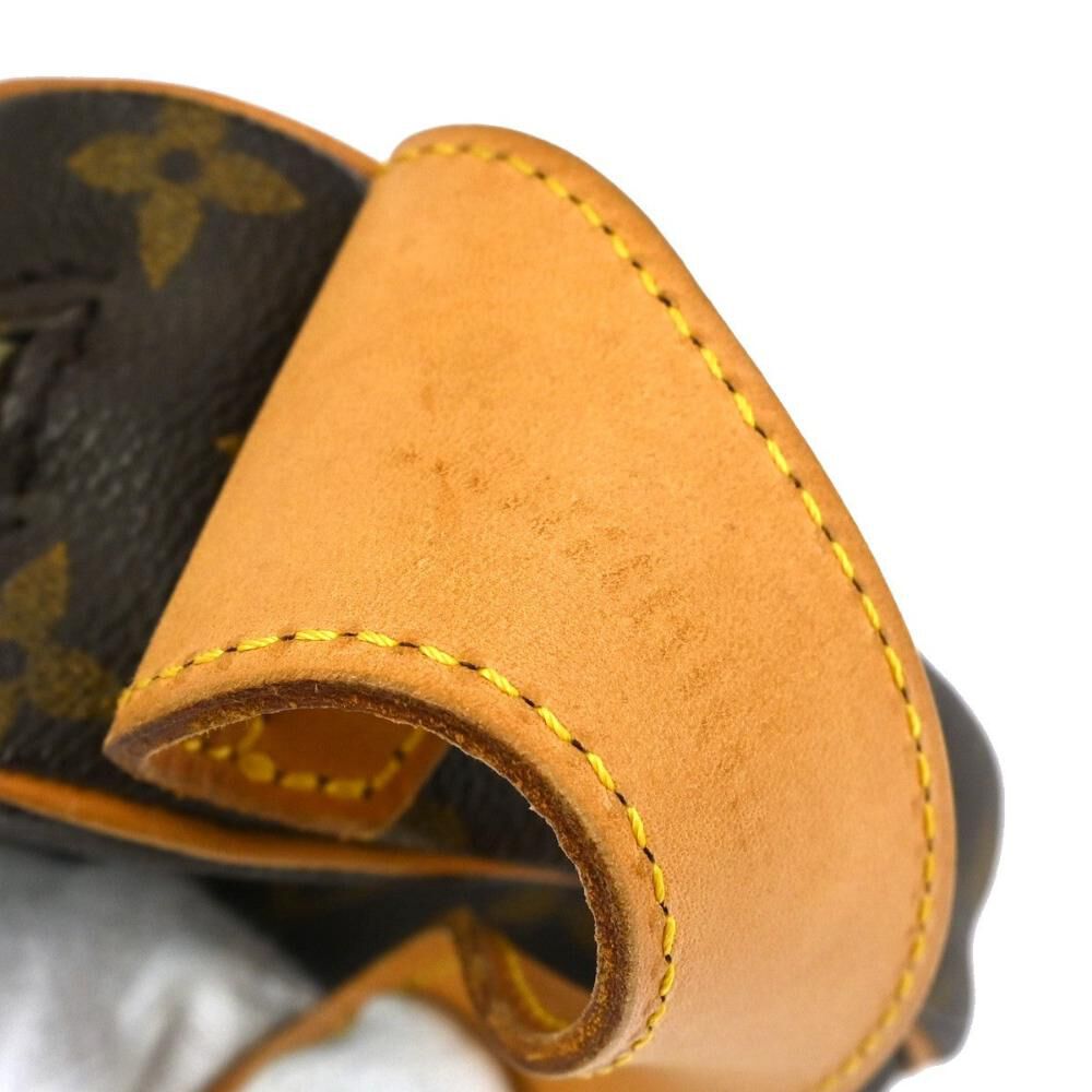 Louis Vuitton Croissant