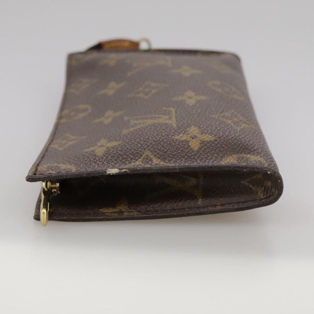 Louis Vuitton Pouch