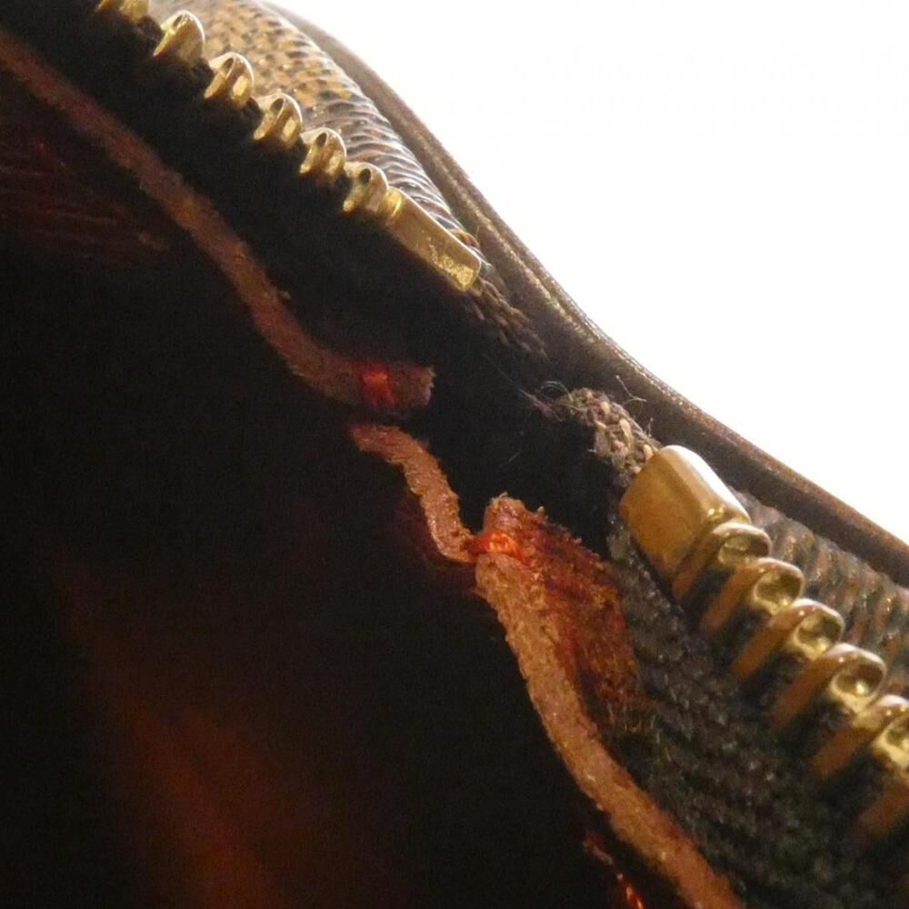 Louis Vuitton Papillon