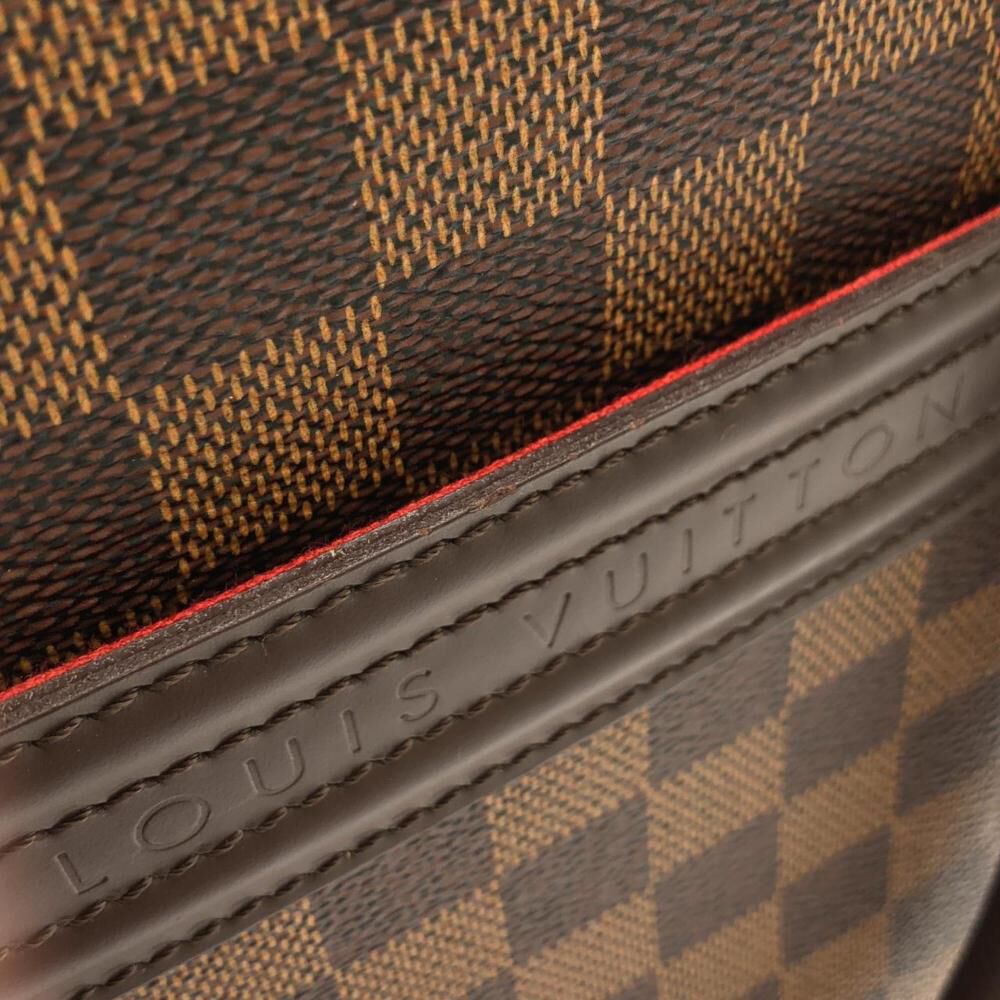 Louis Vuitton Nolita