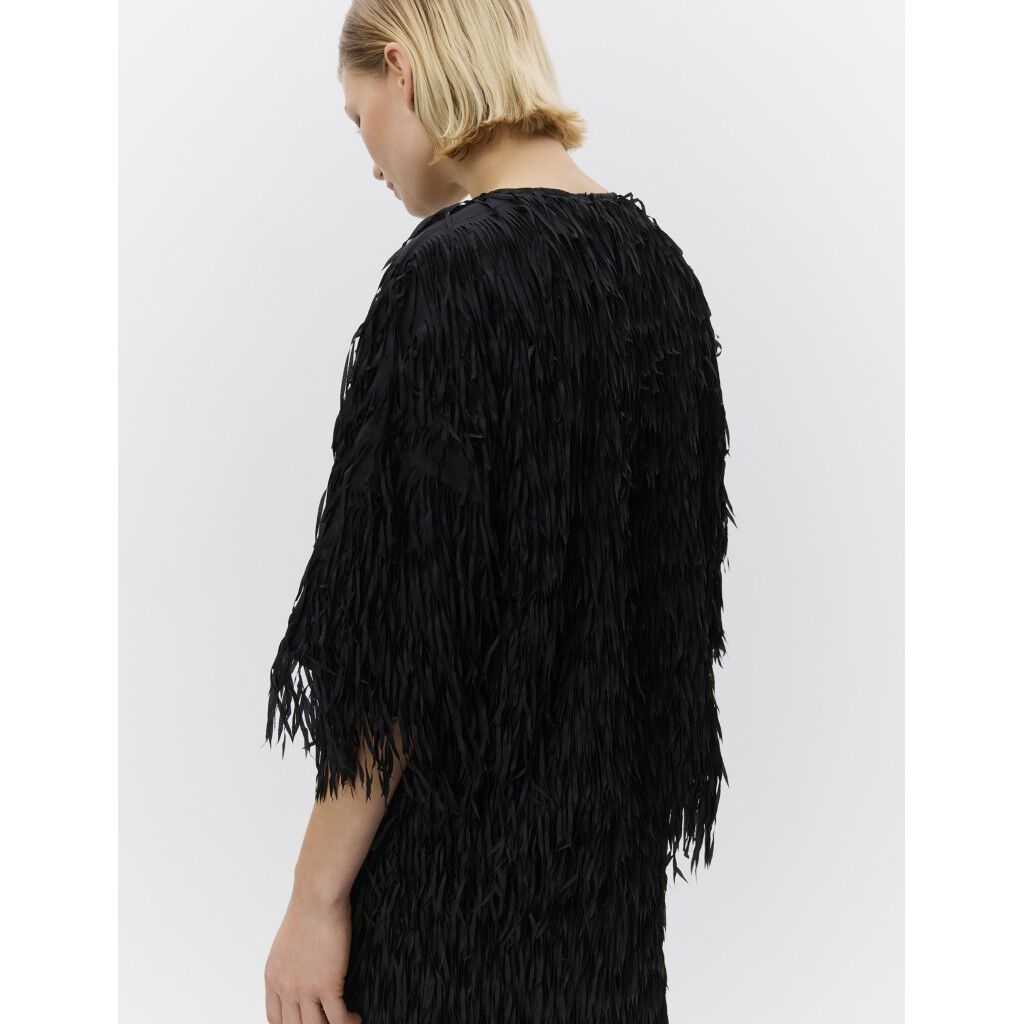 Barcelona - Delicate Fringes