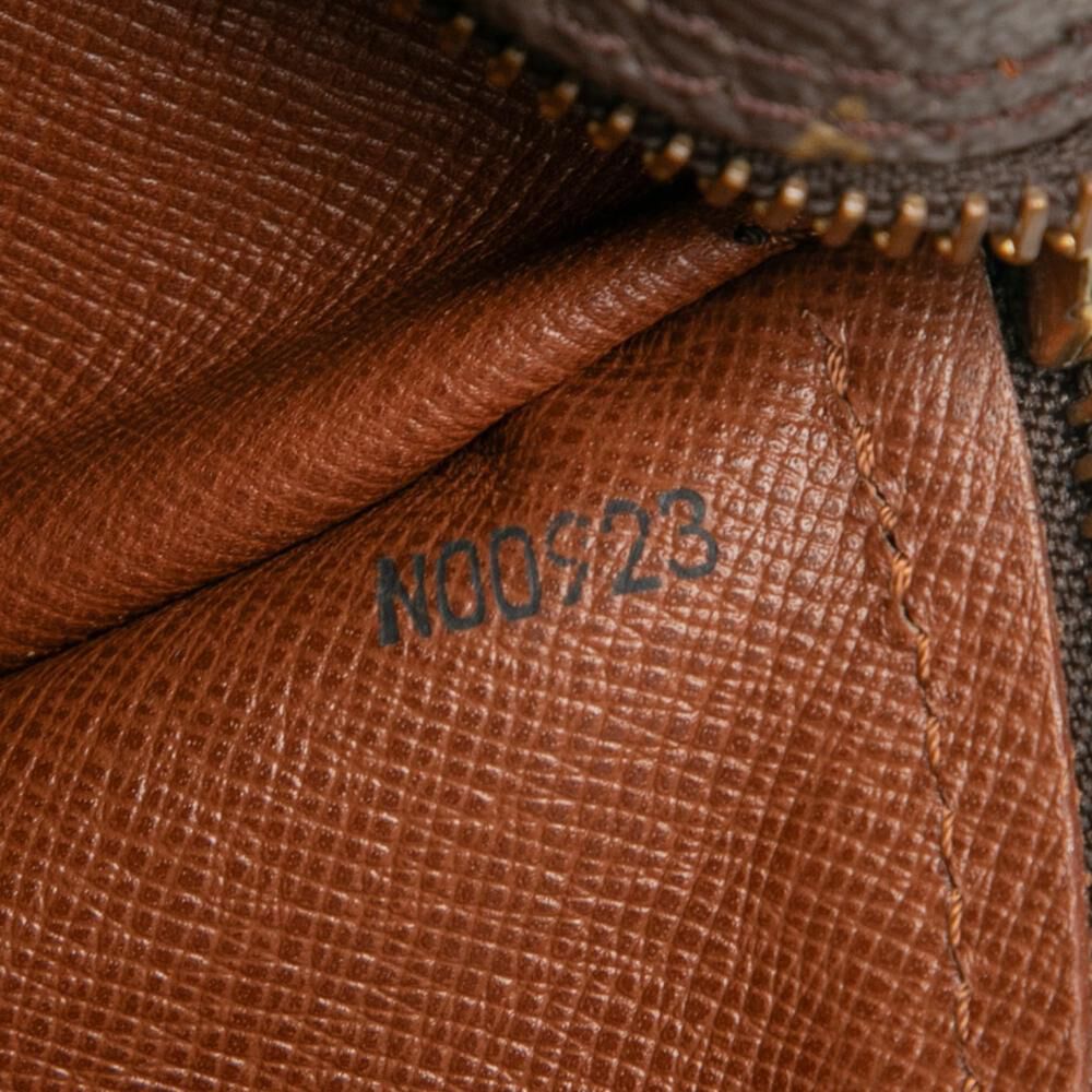 Louis Vuitton Papillon