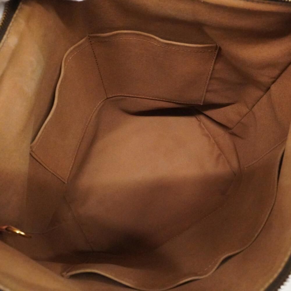 Louis Vuitton Totally