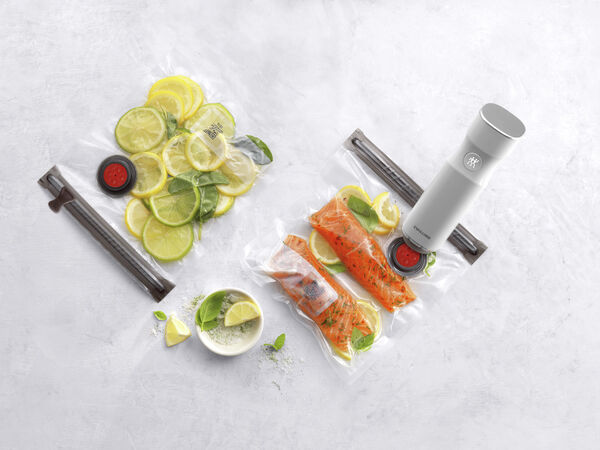 Fresh & Save Vakuumpump med laddningslock Vit