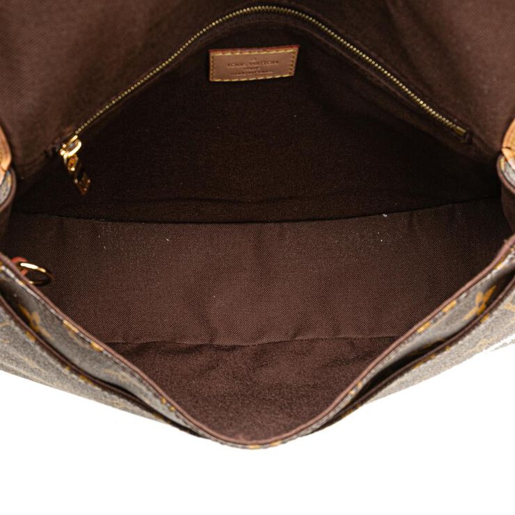 Louis Vuitton Menilmontant