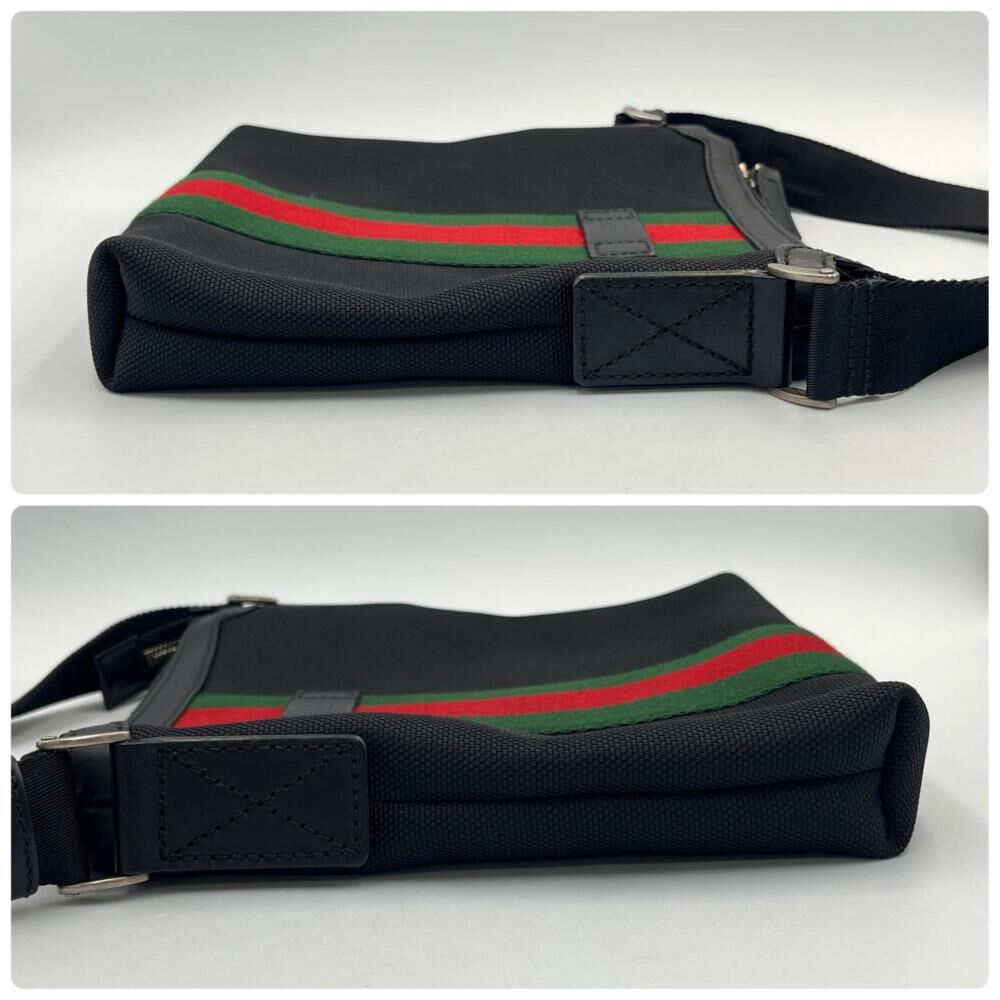 Gucci Shoulder Bag