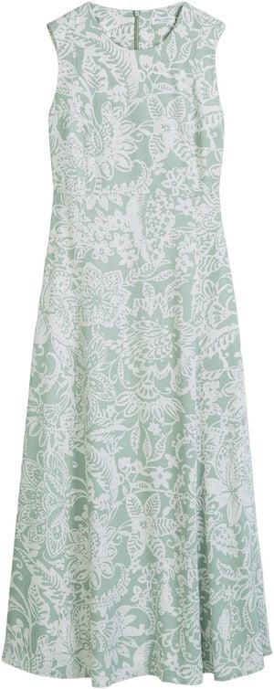 Dress, feminine silhouette, cutline