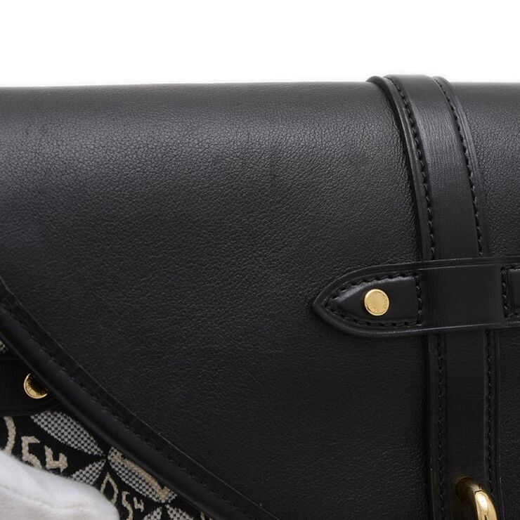 Louis Vuitton Saumur