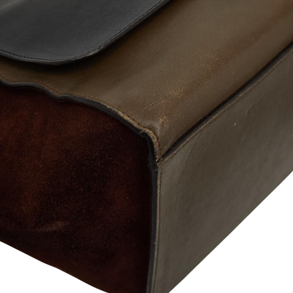 C&eacute;line Trapeze