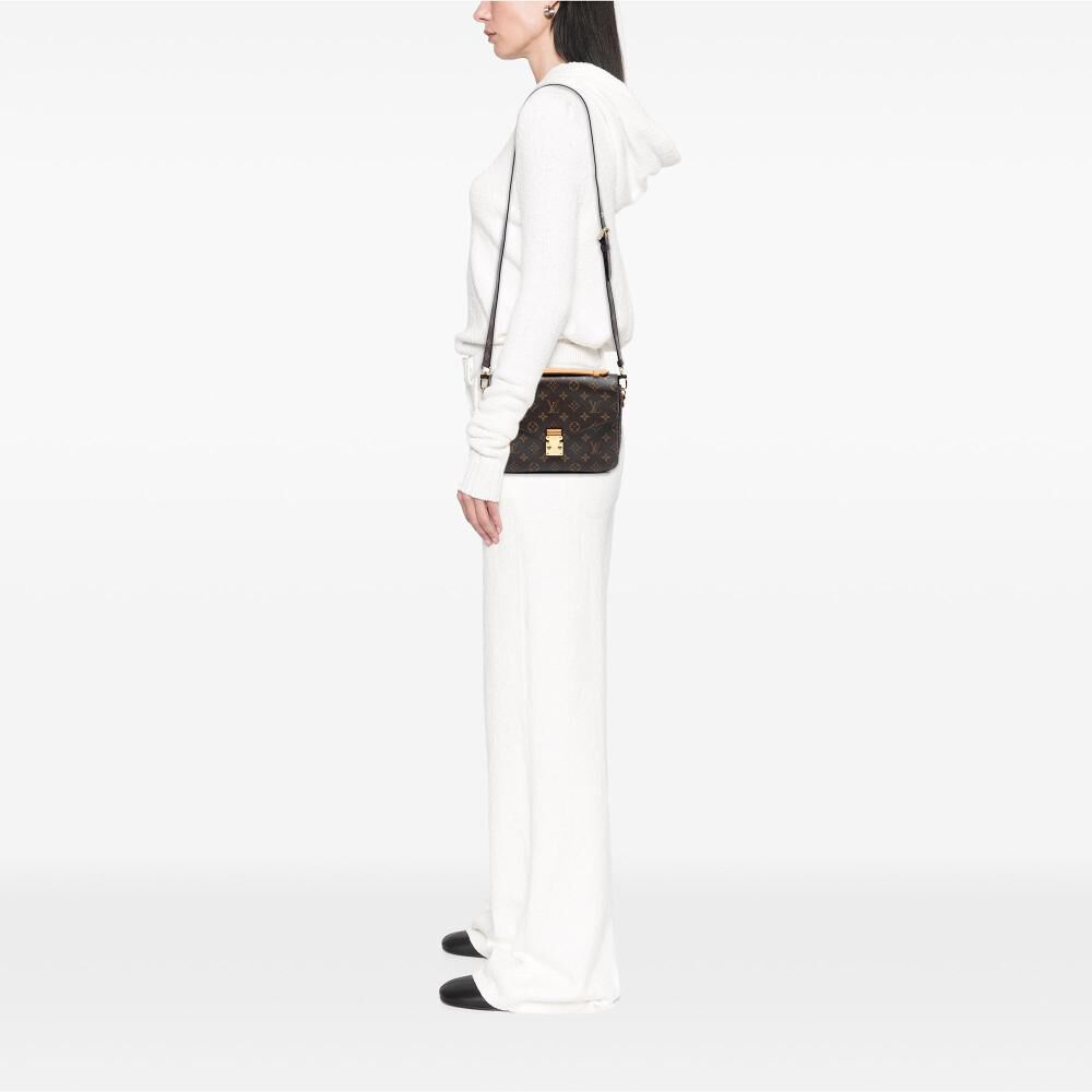 Louis Vuitton Pochette M&eacute;tis