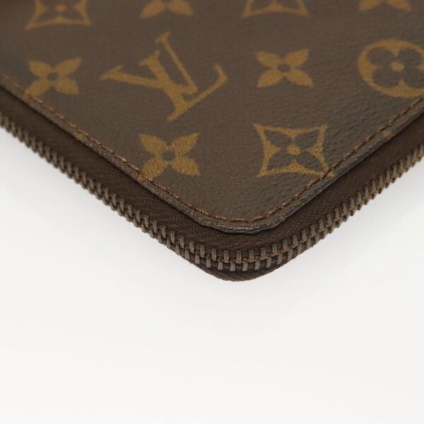 Louis Vuitton Pouch