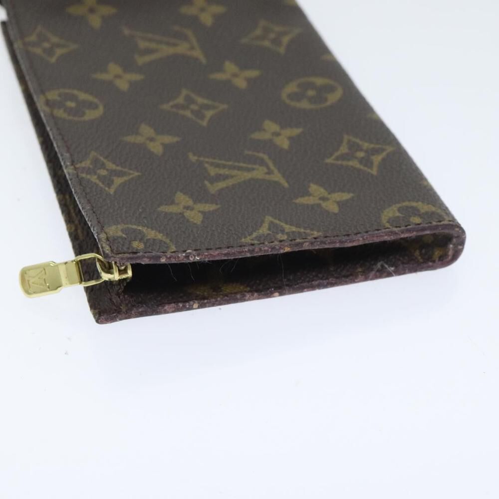 Louis Vuitton Pouch
