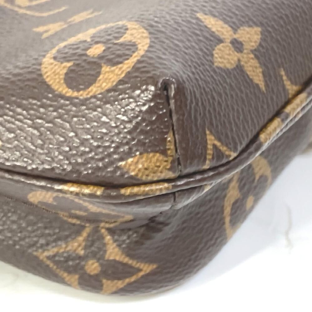 Louis Vuitton Shoulder Bags
