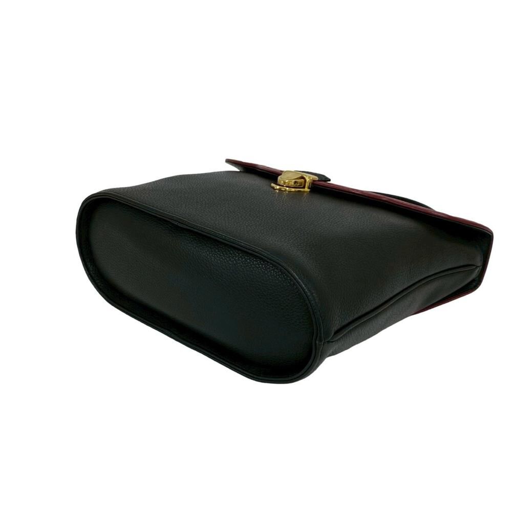 Yves Saint Laurent Handbag