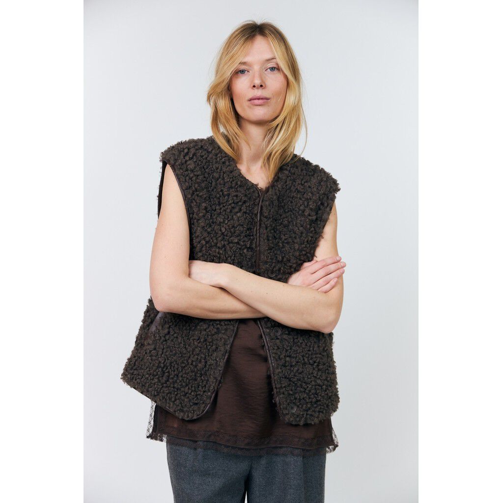 Vadall Vest Sl