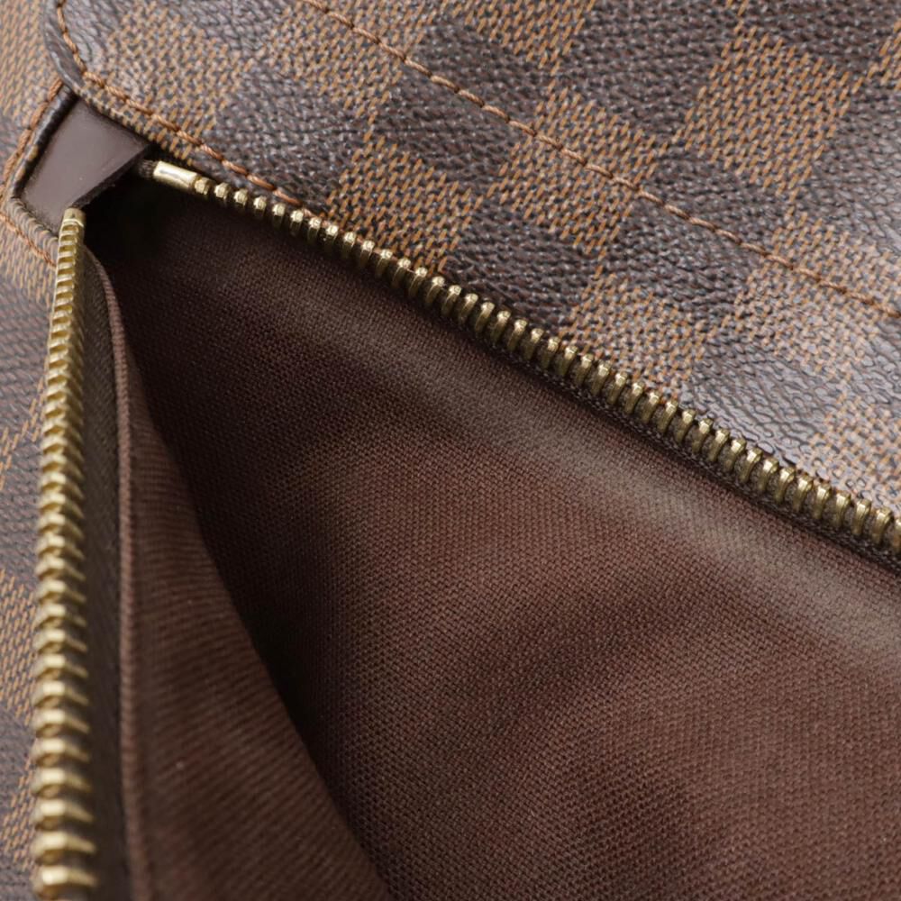 Louis Vuitton District